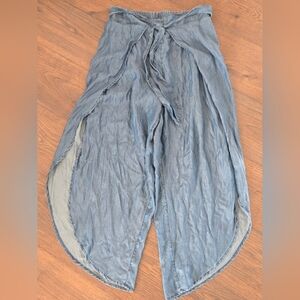 Tommy Bahama Soft Flowy Denim Look Goucho Pants Boho Size S